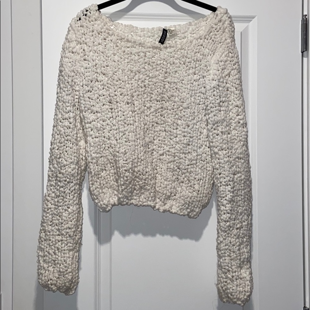 SNOWBALL COZY SWEATER - WHITE